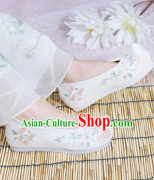 Chinese National Embroidered Peach Blossom White Shoes Ancient Traditional Princess Shoes Hanfu Shoes for Women