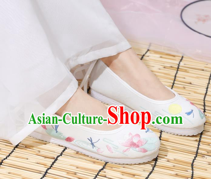 Traditional Chinese National Embroidered Lotus White Shoes Ancient Princess Shoes Handmade Hanfu Shoes for Women