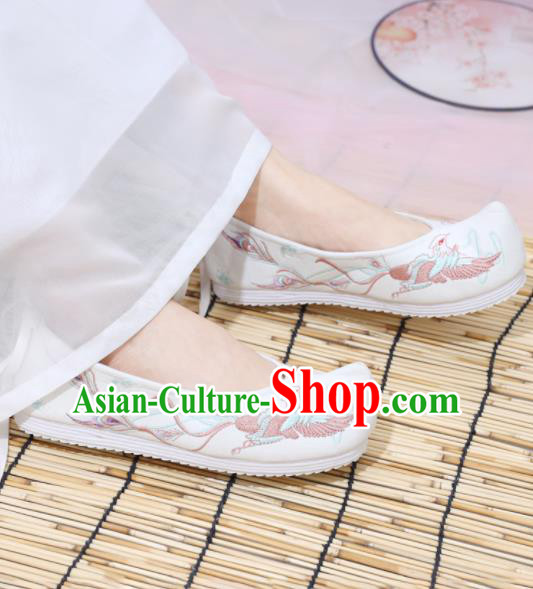 Traditional Chinese National Embroidered Phoenix White Shoes Ancient Princess Shoes Handmade Hanfu Shoes for Women