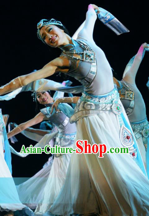 Traditional Chinese Zang Nationality Dance Dress Tibetan Ethnic Dance Stage Show Costume for Women