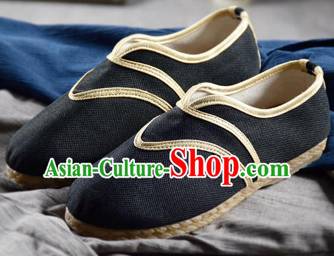 Chinese Traditional Handmade Black Flax Shoes National Multi Layered Cloth Shoes for Men