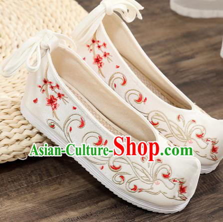 Traditional Chinese Embroidered Deer White Shoes Handmade Cloth Shoes National Cloth Shoes for Women