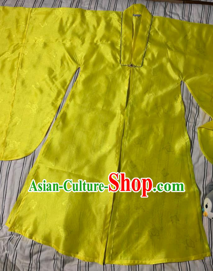 Chinese Ancient Nobility Lady Golden Long Coat Traditional Ming Dynasty Princess Costume for Women