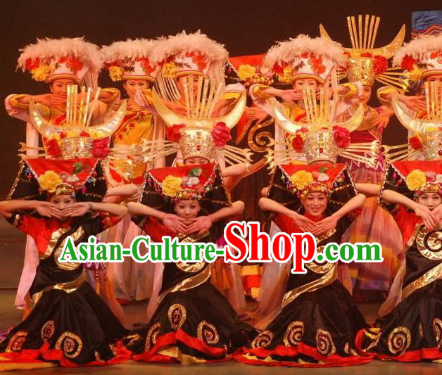 Chinese Lishui Jinsha Yi Nationality Dance Dress Ethnic Stage Performance Costume and Headpiece for Women