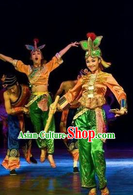 Chinese Oriental Apparel Nationality Dance Dress Stage Performance Costume and Headpiece for Women