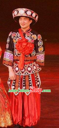 Chinese Charm Xiangxi Tujia Nationality Wedding Clothing Stage Performance Dance Costume for Men