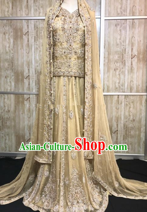 South Asia  Indian Court Queen Embroidered Golden Dress Traditional   India Hui Nationality Wedding Costumes for Women