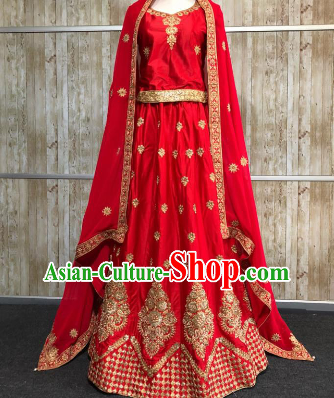 South Asia  Indian Bride Red Embroidered Dress Traditional   India Hui Nationality Wedding Costumes for Women