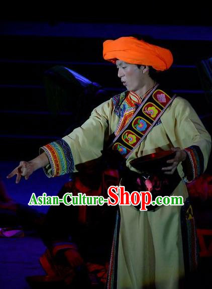 Phoenix Flying Qiang Dance Traditional Chinese Qiang Ethnic Minority Youth Dance Yellow Costumes and Headwear for Men