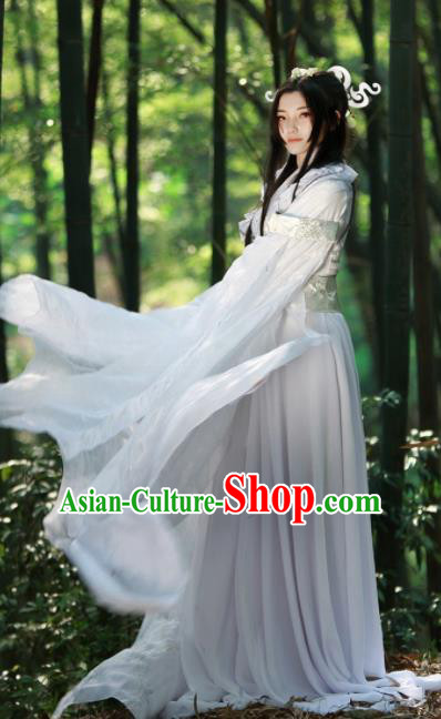 Chinese Cosplay Goddess Princess White Dress Ancient Female Swordsman Knight Costume for Women