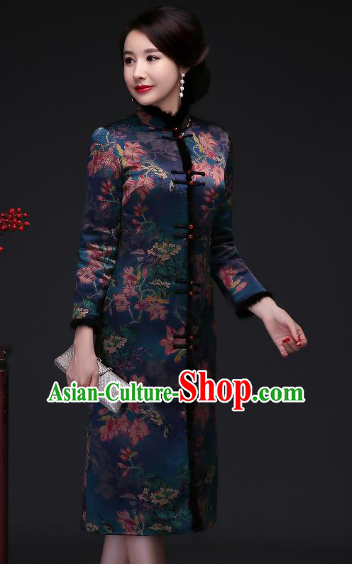 Traditional Chinese Green Silk Cheongsam Cotton Padded Coat Mother Tang Suit Stand Collar Overcoat for Women