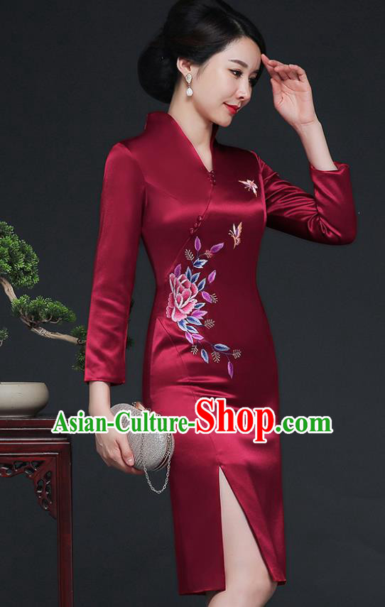 Traditional Chinese Embroidered Butterfly Wine Red Silk Cheongsam Mother Tang Suit Qipao Dress for Women