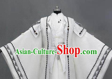 Chinese Cosplay Royal Highness White Embroidered Costumes Ancient Swordsman Clothing for Men