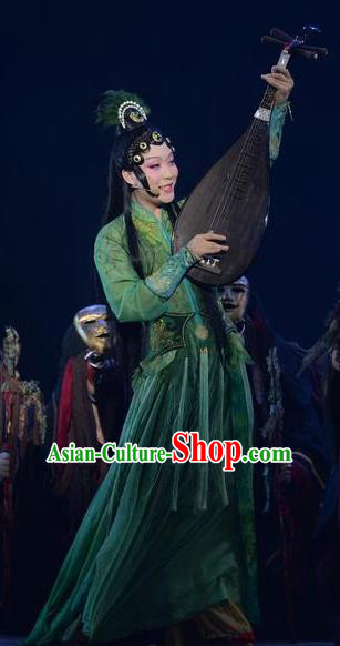 Chinese Zhaojun Chu Sai Ancient Princess Classical Dance Green Dress Stage Performance Costume and Headpiece for Women