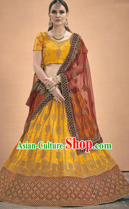 Asian Indian Bollywood Wedding Embroidered Golden Silk Dress India Traditional Bride Lehenga Costumes for Women