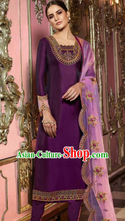 Asian Indian Punjabis Embroidered Purple Satin Blouse and Pants India Traditional Lehenga Choli Costumes Complete Set for Women