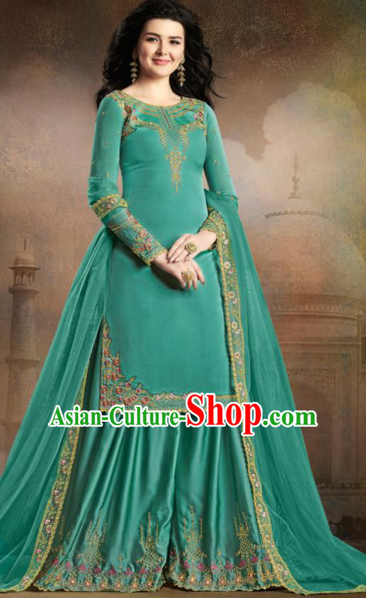 Asian Indian Traditional Embroidered Green Satin Blouse and Loose Pants India Punjabis Lehenga Choli Costumes Complete Set for Women