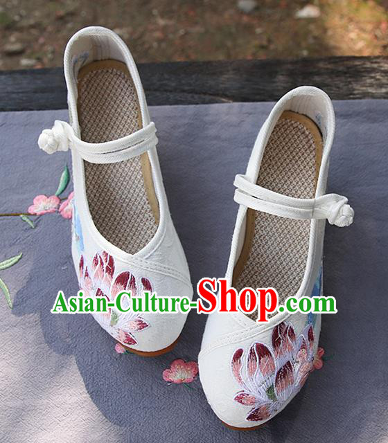 Chinese National Embroidered Lotus White Shoes Traditional Hanfu Shoes Opera Shoes Wedding Bride Shoes for Women