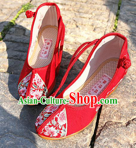 Chinese National Red Embroidered Shoes Traditional Hanfu Shoes Opera Shoes Wedding Bride Shoes for Women