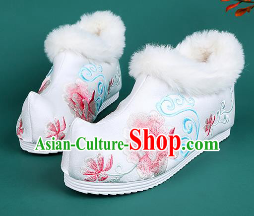 Chinese Traditional Winter White Ankle Boots Hanfu Shoes Embroidered Boots for Women