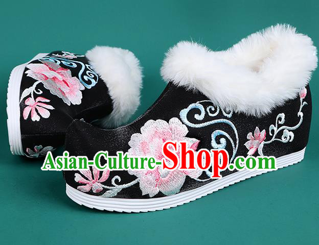 Chinese Traditional Winter Black Ankle Boots Hanfu Shoes Embroidered Boots for Women