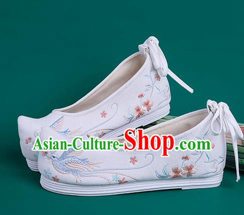 Chinese Traditional Embroidered White Cloth Shoes Hanfu Shoes Princess Shoes for Women