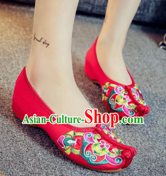 Traditional Chinese Old Beijing Embroidery Red Shoes National Embroidered Shoes Hanfu Shoes for Women