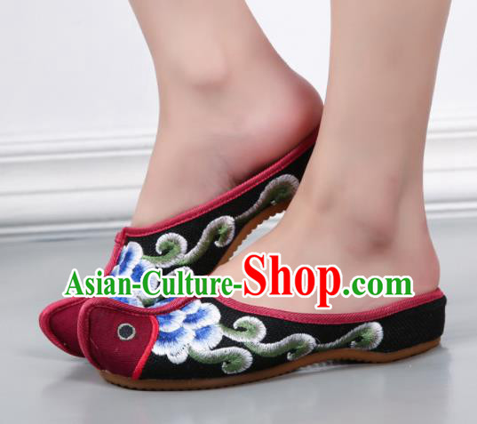 Traditional Chinese Fish Head Black Shoes Embroidered Shoes Cloth Shoes for Women