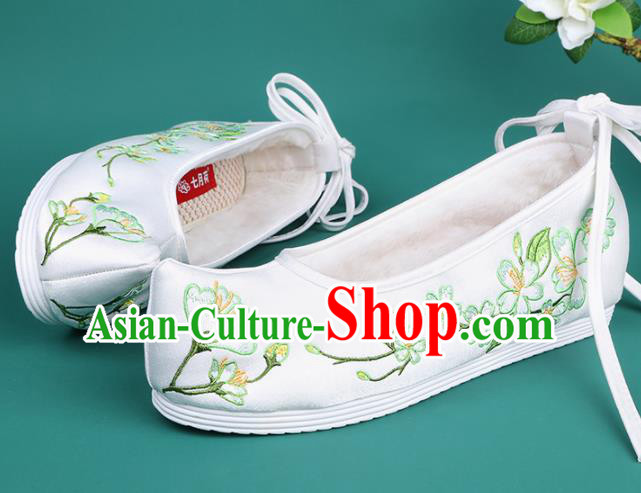 Chinese Traditional Embroidered Sakura Cotton Padded Shoes Hanfu Shoes Princess White Shoes for Women
