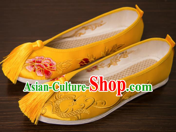 Traditional Chinese Handmade Satin Shoes Hanfu Tassel Shoes Embroidered Peony Dragon Shoes for Women