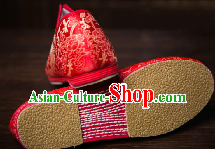 Handmade Chinese Bridegroom Red Shoes Traditional Kung Fu Embroidered Shoes Hanfu Shoes for Men