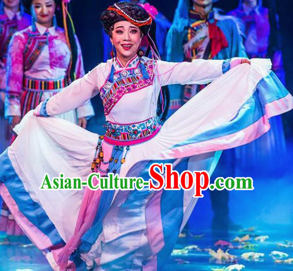 Walking Marriage Chinese Mosuo Minority Folk Dance White Dress Stage Performance Dance Costume and Headpiece for Women