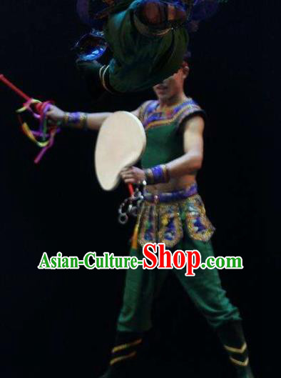 Manchu Tambourine Chinese Manchu Nationality Dance Green Clothing Stage Performance Dance Costume for Men