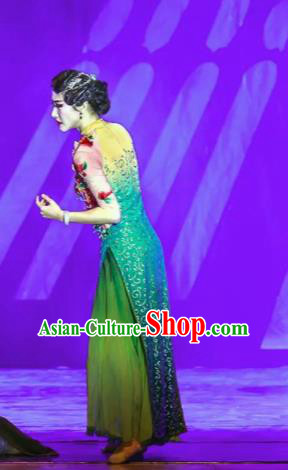 Thirteen Girls in Jinling City Chinese Classical Dance Green Dress Stage Performance Dance Costume and Headpiece for Women