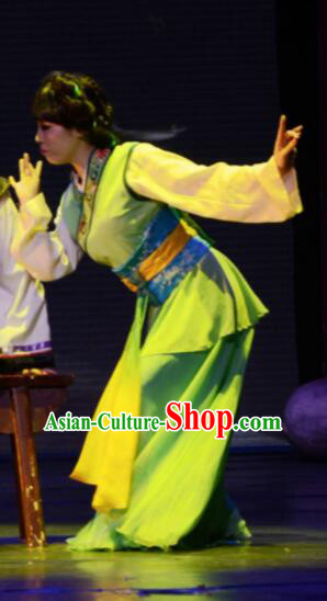 Gucuo Marriage Chinese Folk Dance Green Dress Stage Performance Dance Costume and Headpiece for Women