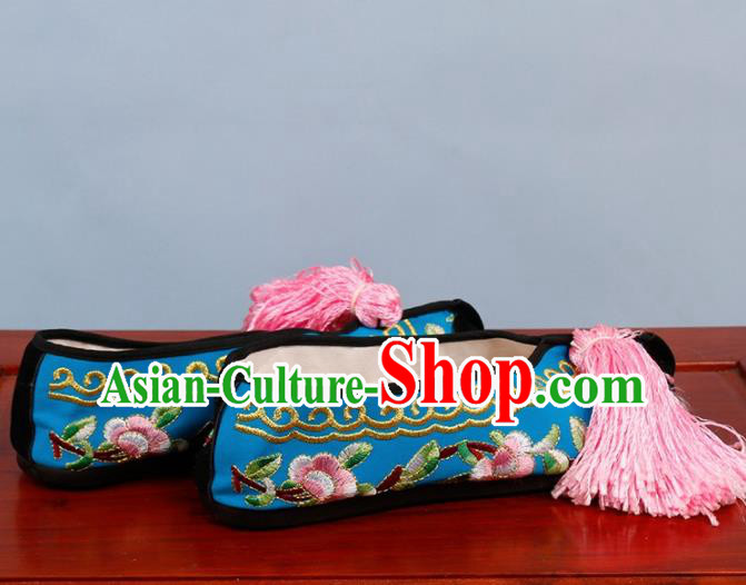 Chinese Traditional Beijing Opera Shoes Peking Opera Diva Blue Cloth Embroidered Shoes