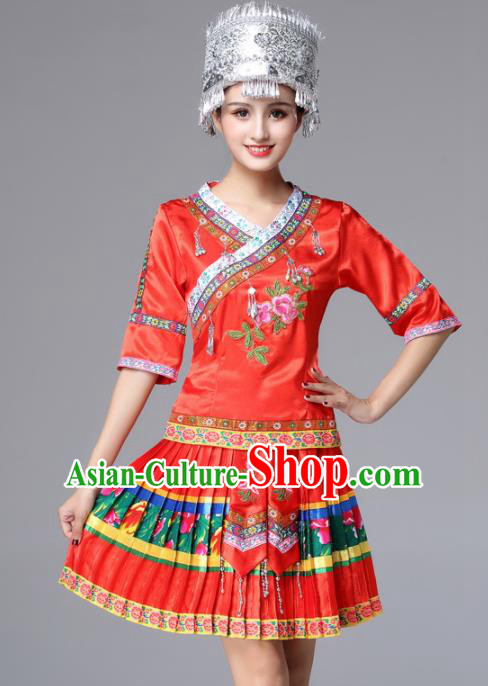 Chinese Traditional Miao Nationality Female Red Costume Ethnic Folk Dance Pleated Skirt for Women