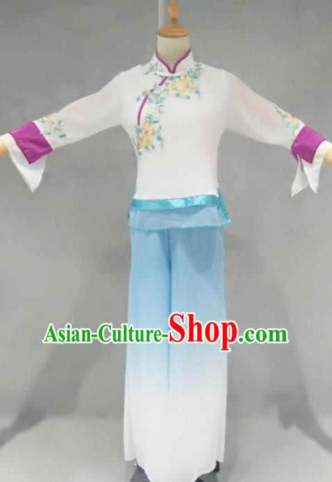 Traditional Chinese Folk Dance Costume China Fan Dance White Clothing for Women