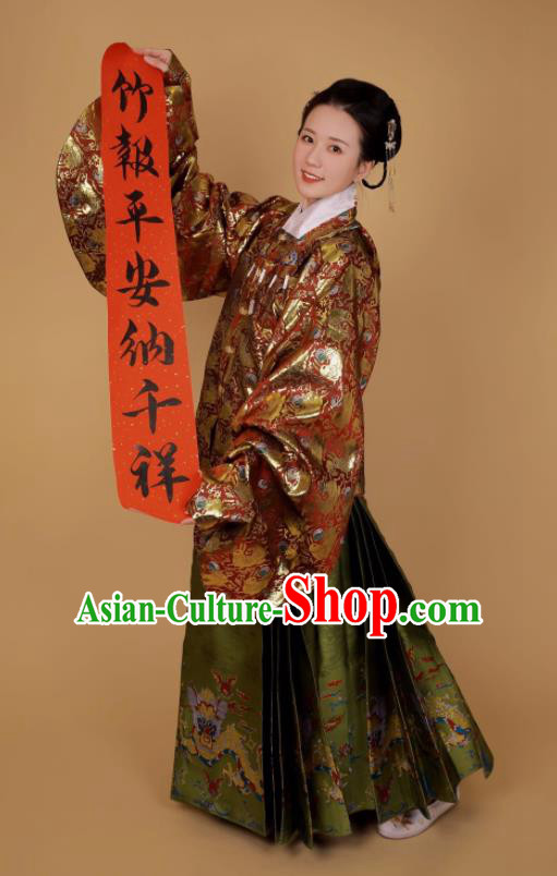 Traditional Chinese Ancient Ming Dynasty Dowager Historical Costume Blouse and Horse Face Skirt Complete Set