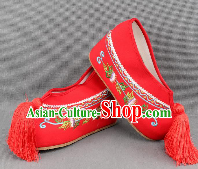 Asian Chinese Beijing Opera Princess Red Embroidered Shoes Ancient Hanfu Shoes for Women