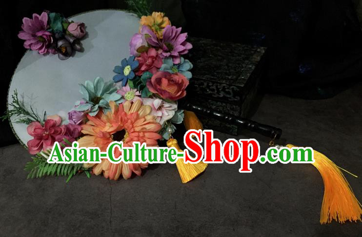 Chinese Ancient Wedding Accessories Traditional Flowers Palace Fans Round Fan for Women