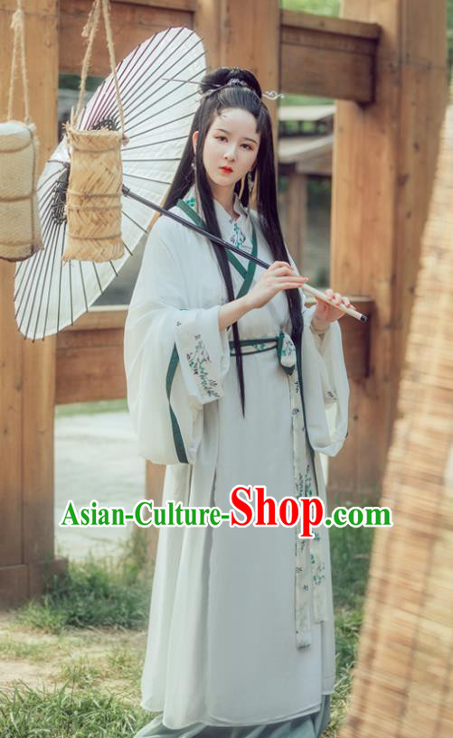 Chinese Traditional Jin Dynasty Princess Replica Costume Ancient Swordswomen Dress for Women