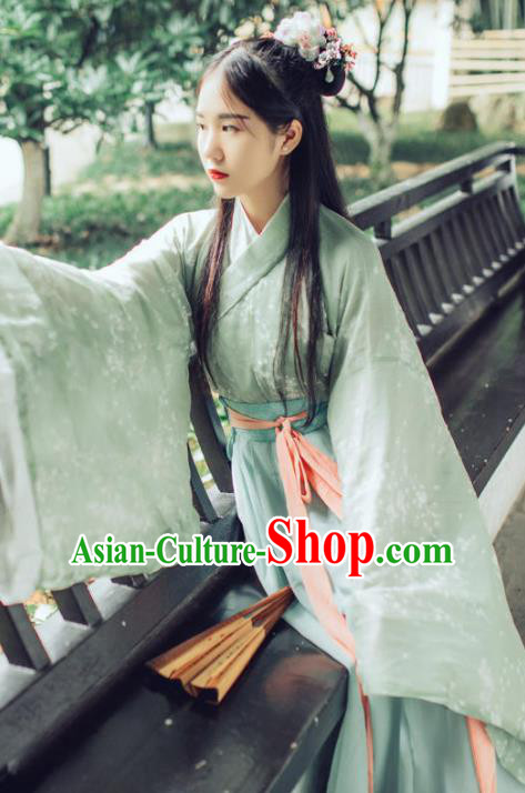 Chinese Ancient Green Hanfu Dress Jin Dynasty Swordswoman Traditional Historical Costume for Women