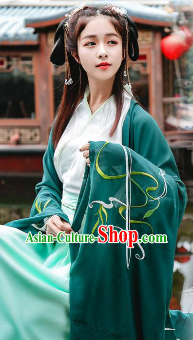 Chinese Ancient Traditional Hanfu Dress Jin Dynasty Swordswomen Embroidered Replica Costume for Women