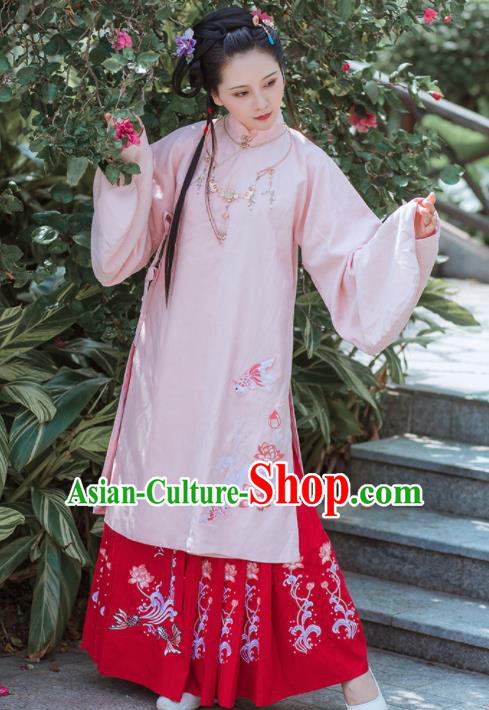 Chinese Traditional Ancient Embroidered Hanfu Dress Ming Dynasty Princess Historical Costume for Women