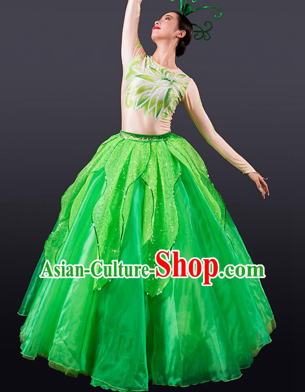 Chinese Traditional Chorus Green Bubble Dress Modern Dance Stage Performance Costume for Women