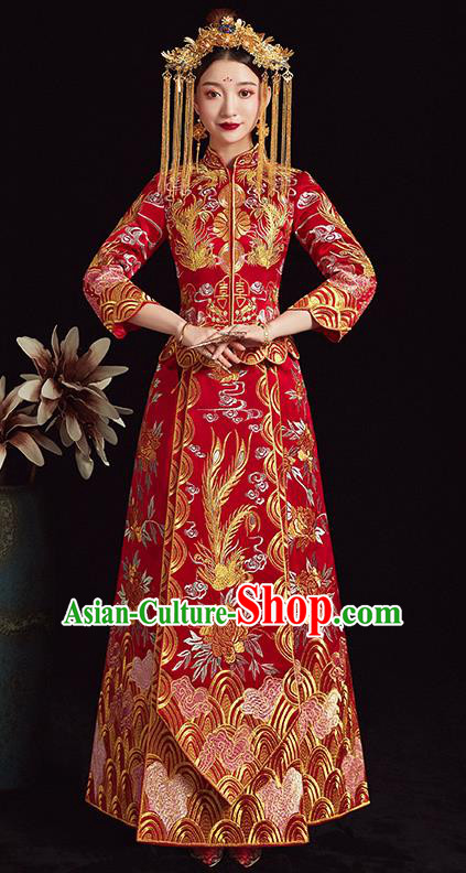 Chinese Traditional Bride Xiuhe Suit Ancient Wedding Embroidered Red Dress for Women