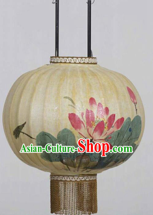 Chinese Traditional Ink Painting Red Lotus Round Lantern Handmade New Year Palace Lanterns