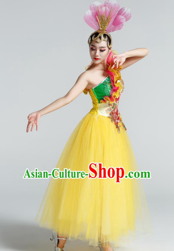 Chinese Traditional Opening Dance Yellow Veil Dress Spring Festival Gala Stage Performance Chorus Costume for Women