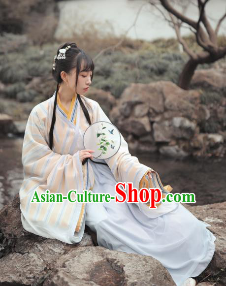 Chinese Traditional Jin Dynasty Nobility Lady Hanfu Dress Ancient Peri Embroidered Costume for Women